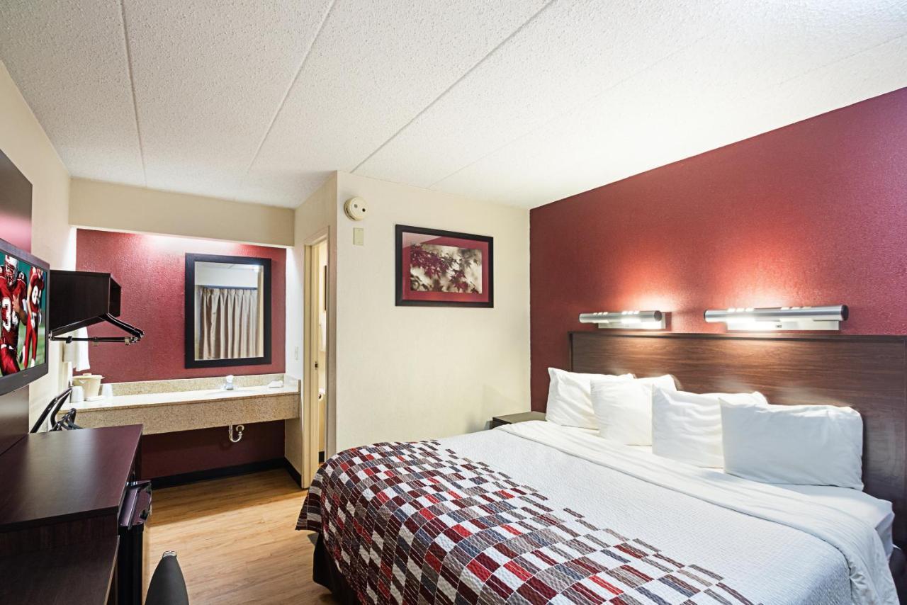 Red Roof Inn Cincinnati East - Beechmont Cherry Grove Esterno foto