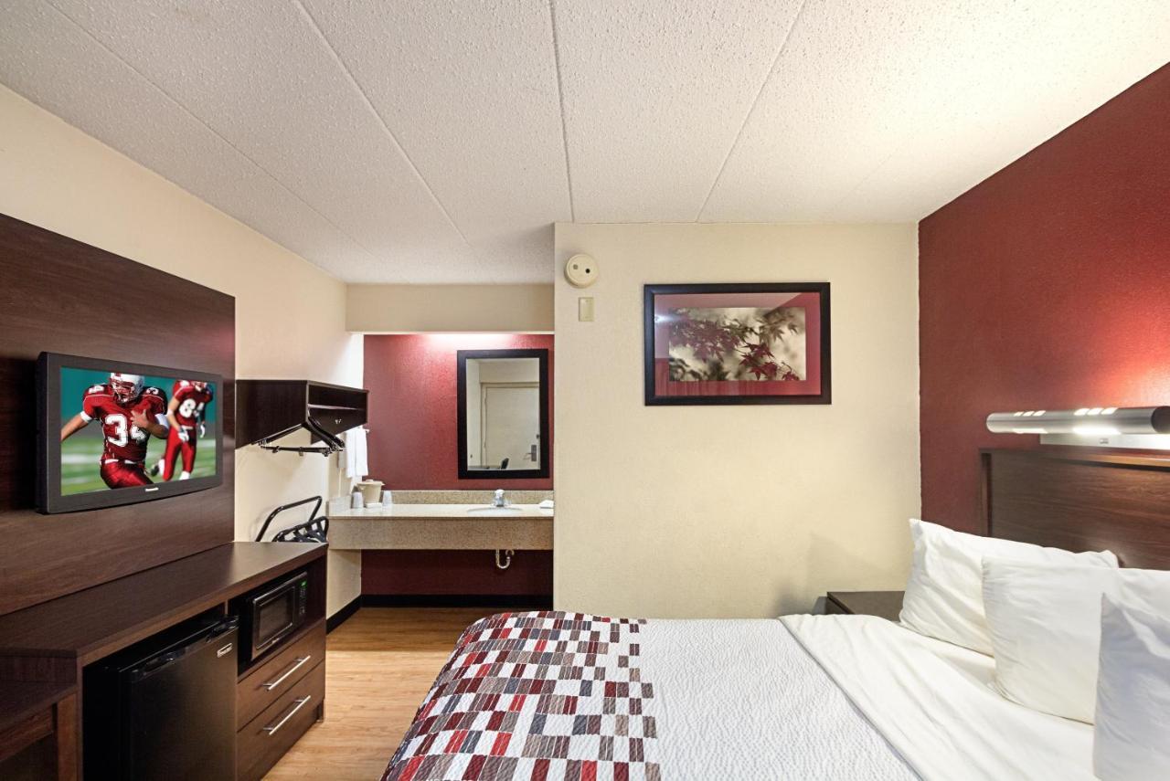 Red Roof Inn Cincinnati East - Beechmont Cherry Grove Esterno foto