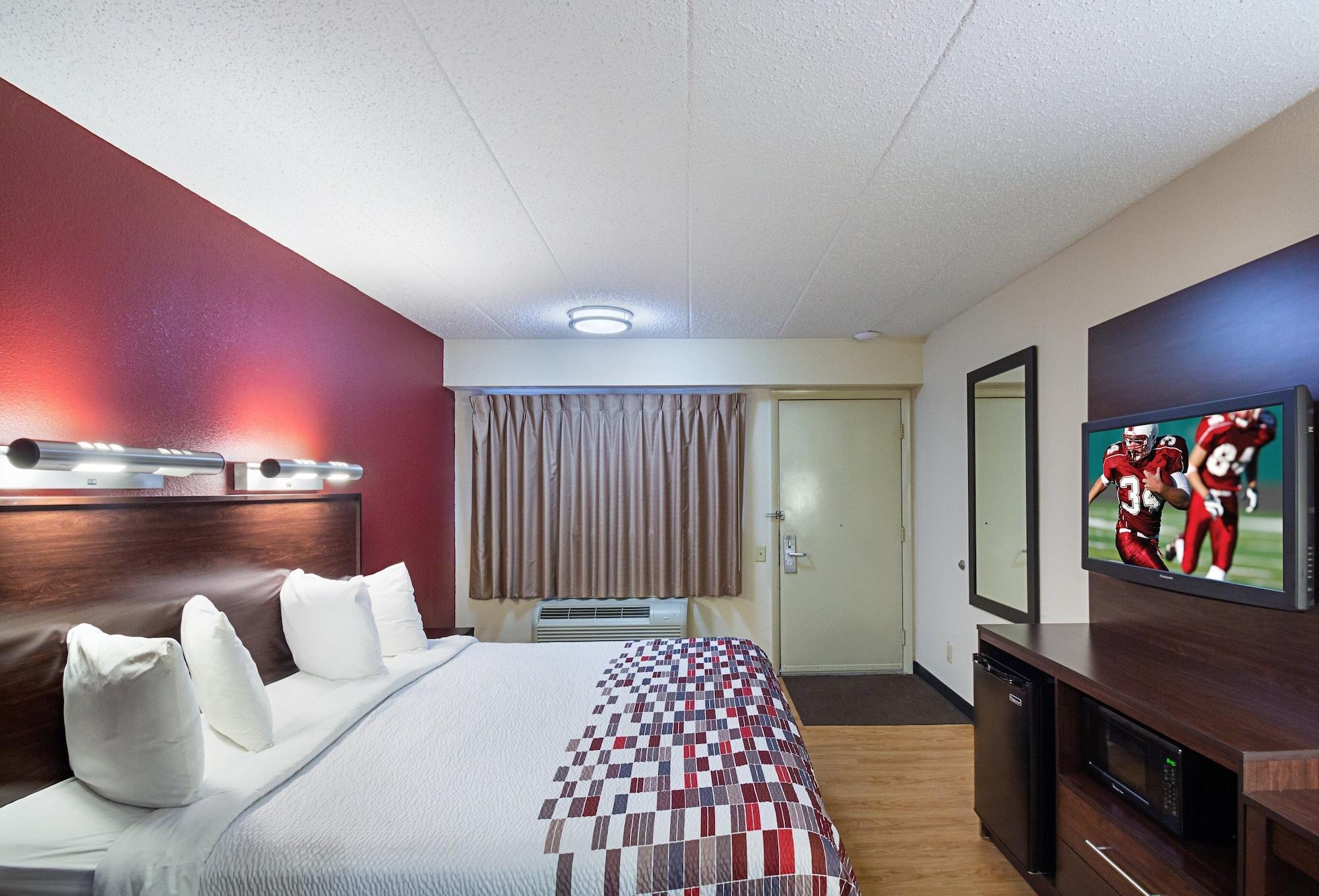 Red Roof Inn Cincinnati East - Beechmont Cherry Grove Esterno foto