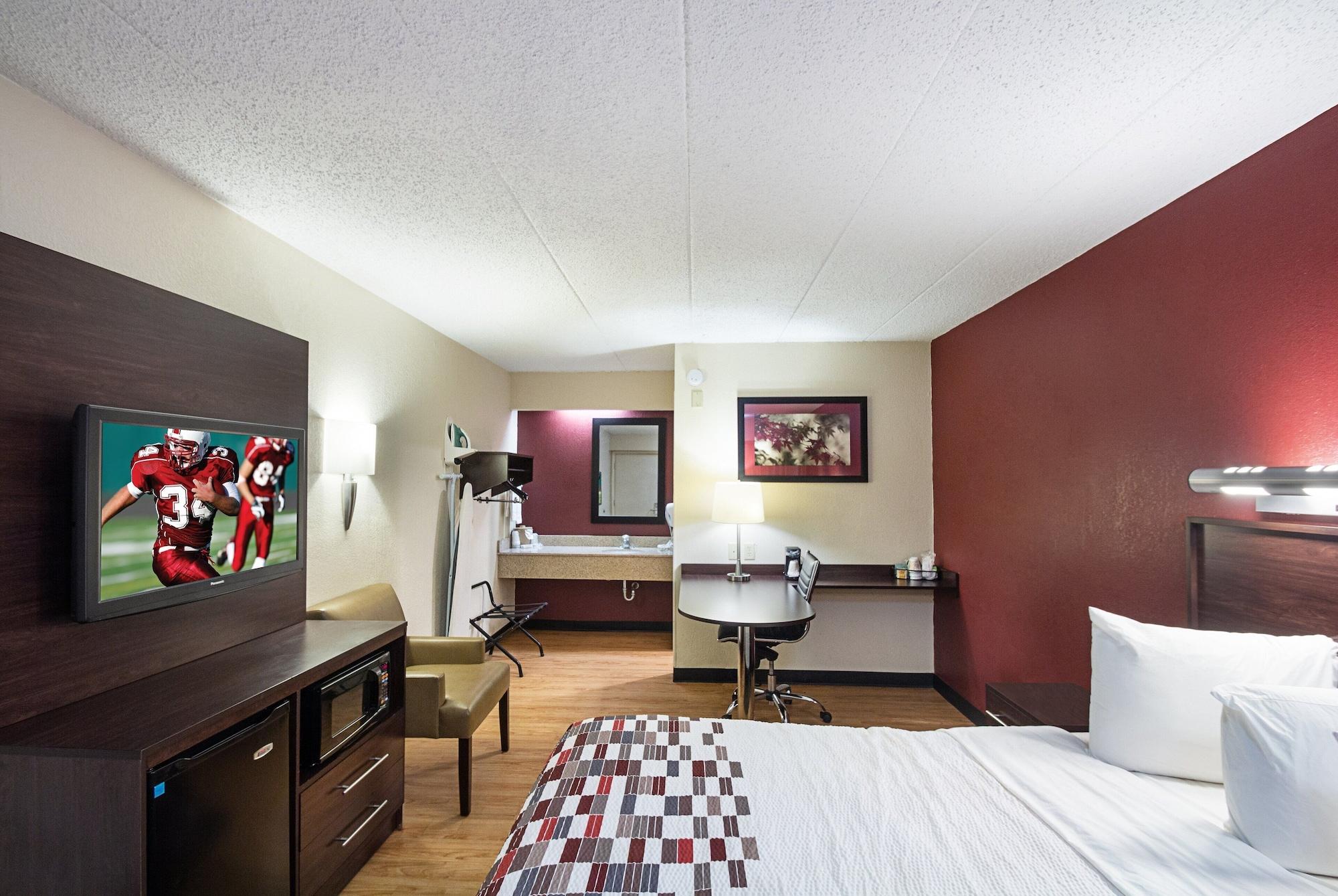 Red Roof Inn Cincinnati East - Beechmont Cherry Grove Esterno foto